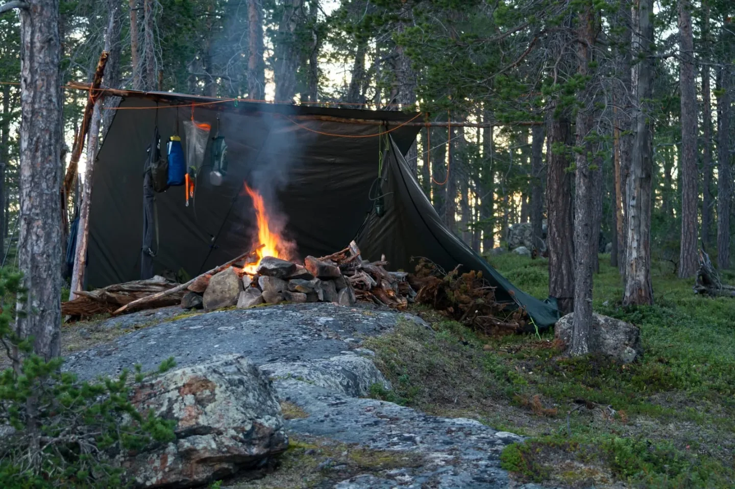 emergency shelter for hiking