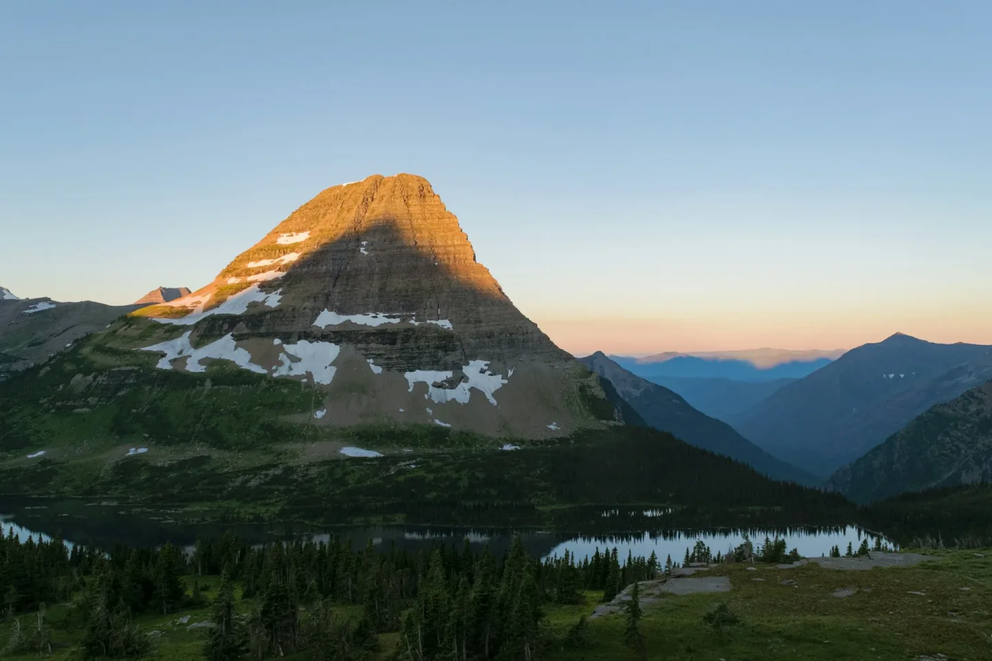 hidden lake overlook trail